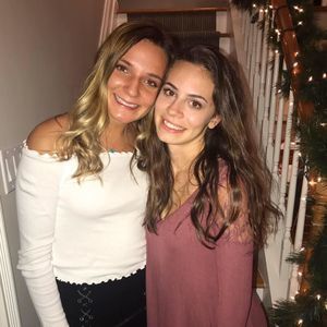 Meet your Posher, Lexie